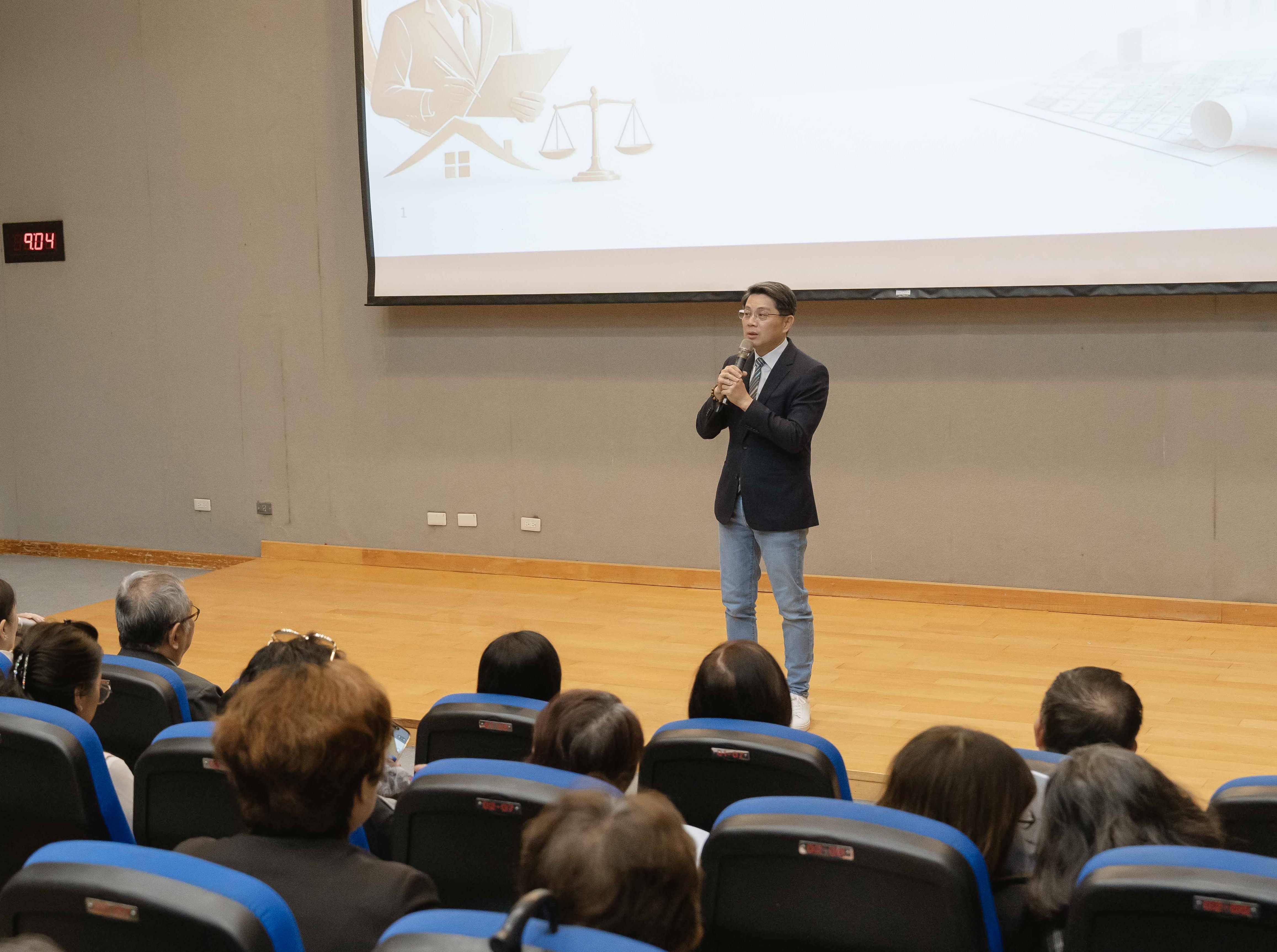 新北市地政局長汪禮國表示，將持續與公會齊力合作防堵不動產詐騙。新北市地政局提供