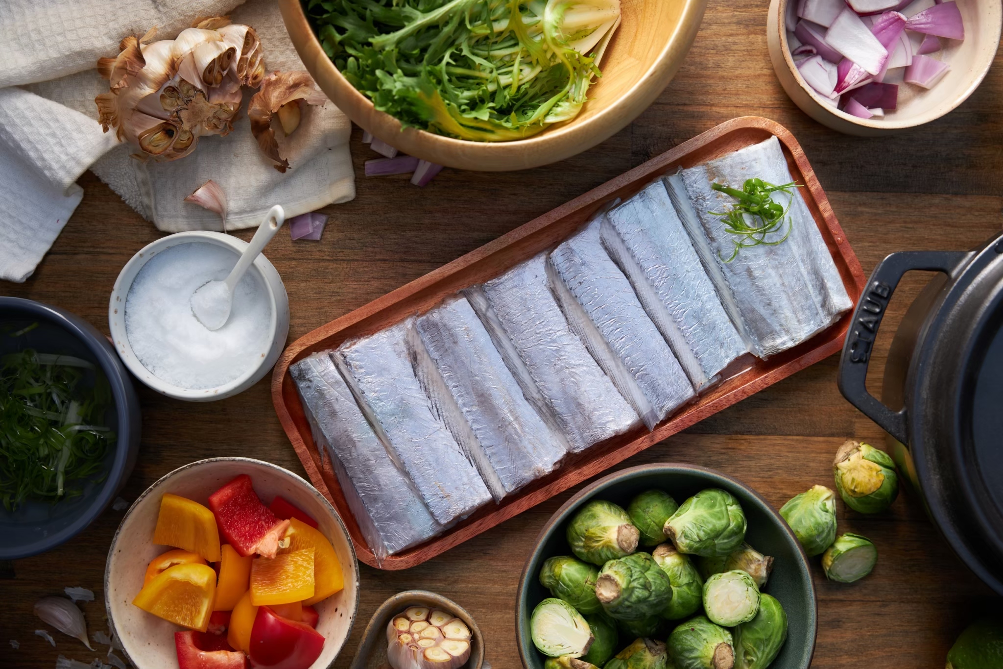 新鮮白帶魚銀白亮麗、肉質細嫩鮮美，是東北角不可錯過的優質海味