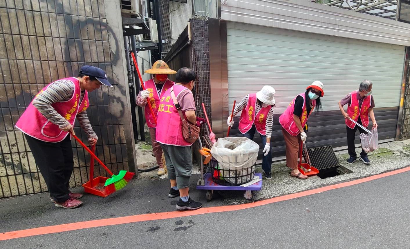 「乾淨城市 美好日常」-里環境認證累計826個績優里，環保志工共同投入環境清潔