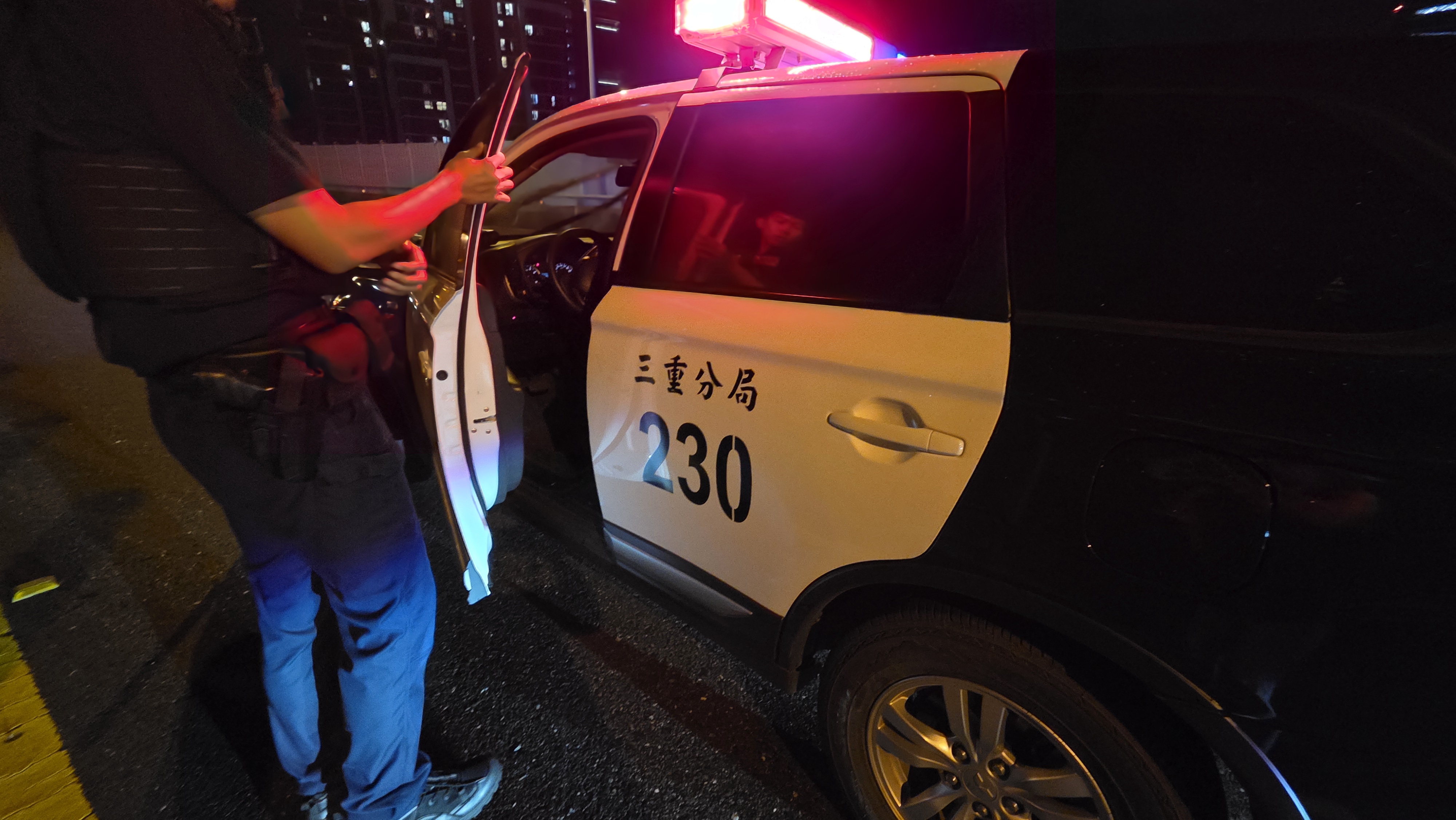  警察局三重分局到達支援