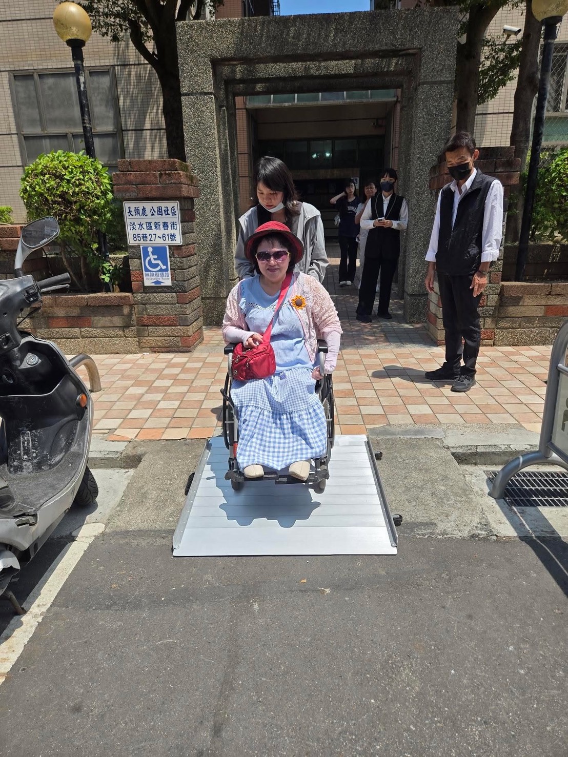 長頸鹿公園社區全面更新為無障礙電梯，讓住戶享有友善空間。