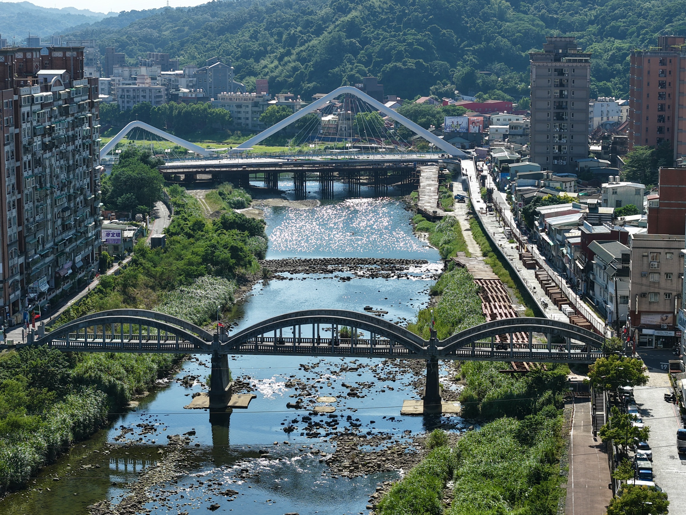 鳶山、長福橋與三峽橋景色相互輝映