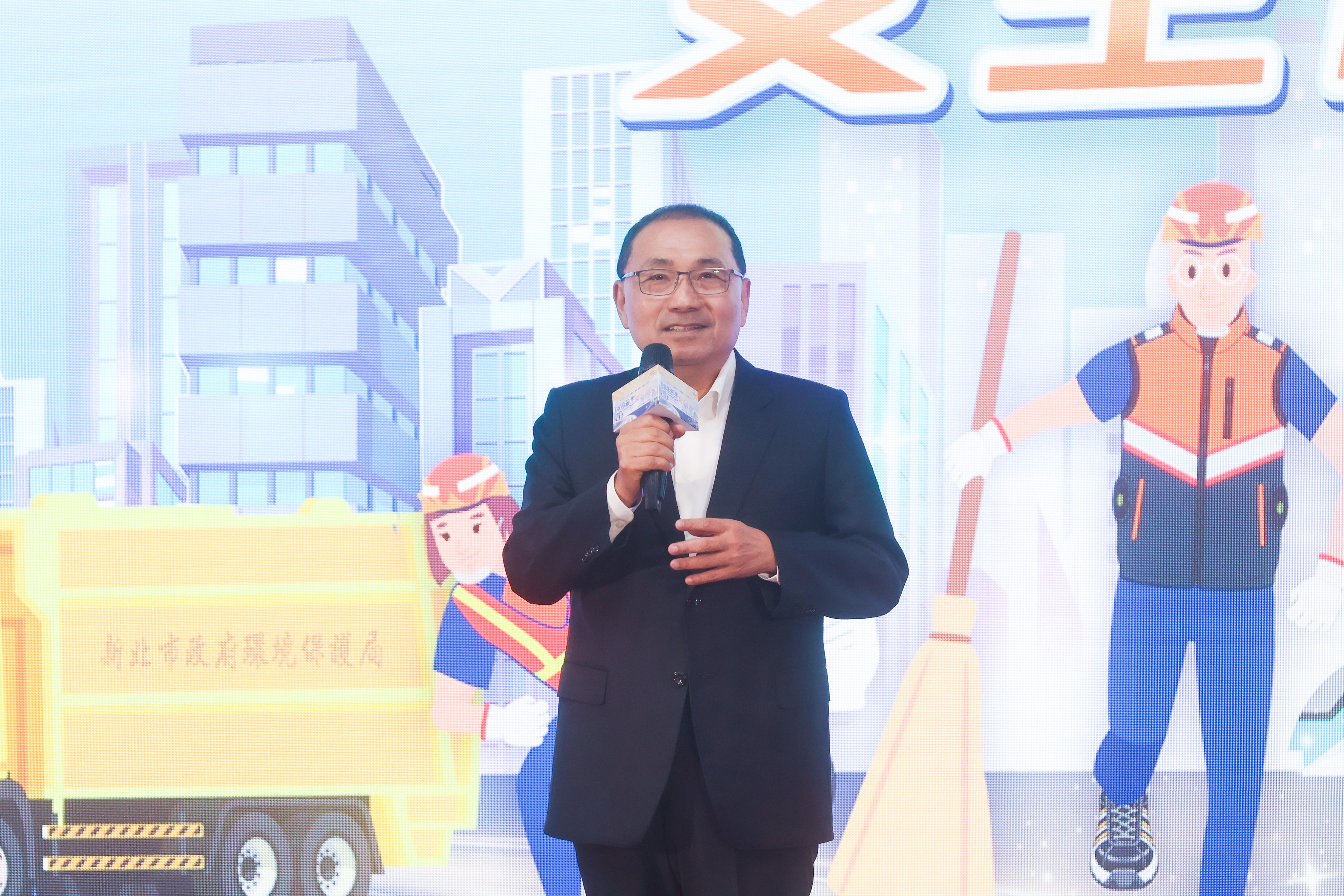 1.職安健康全面升級，侯友宜：與清潔隊員共同守護城市環境。