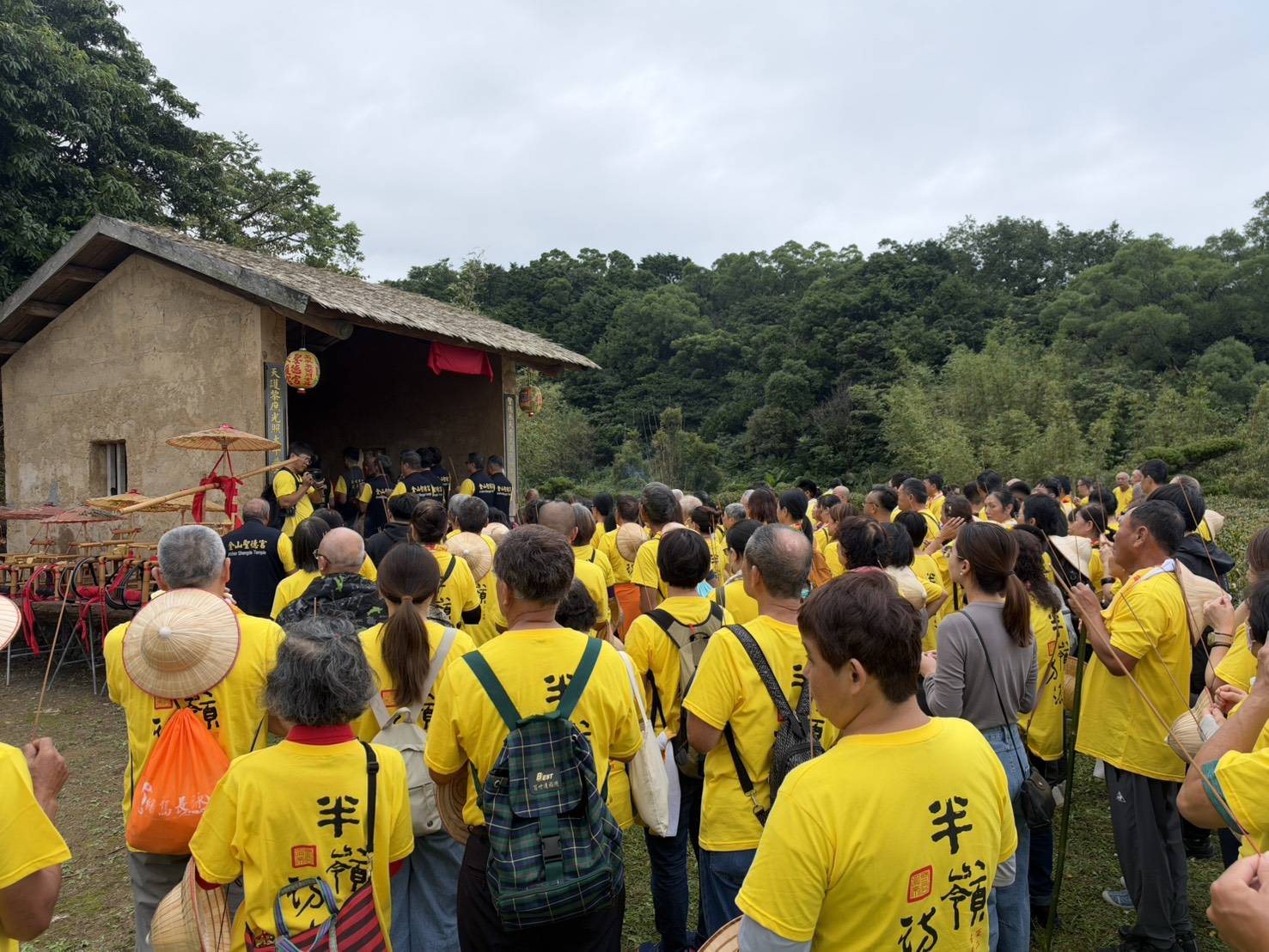 7.	信徒草壇祭拜祈福