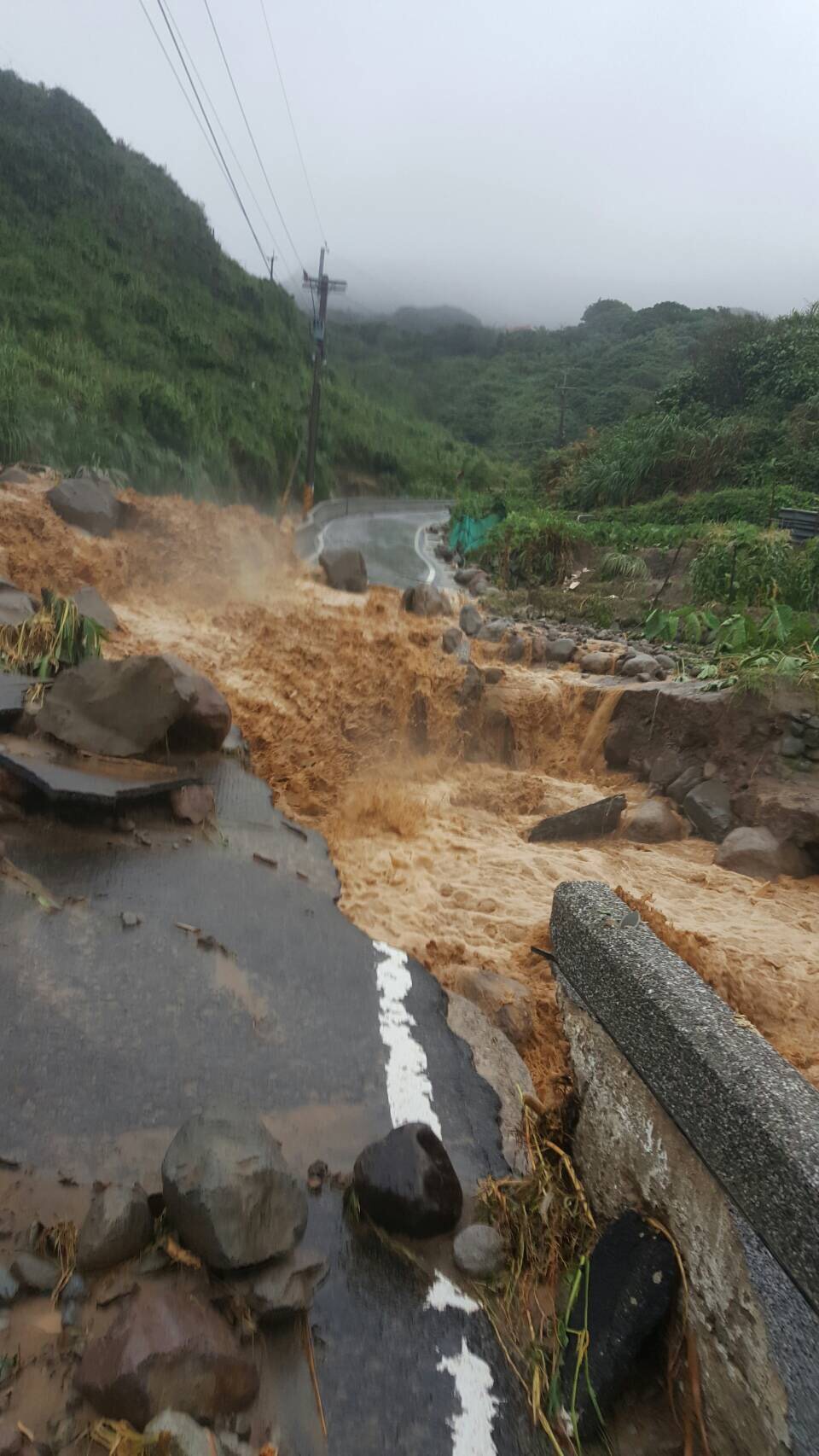 0602豪雨濆水路災害照2