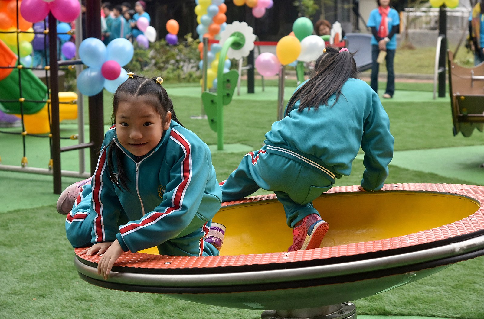 新北市首座學校共融式兒童遊戲場在新莊區思賢國小啟用