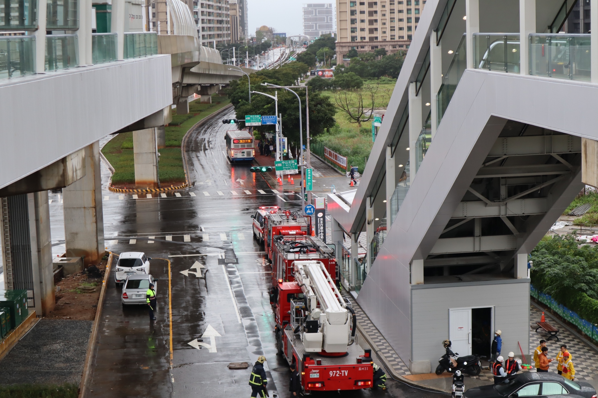 模擬高架車站失火旅客緊急疏散