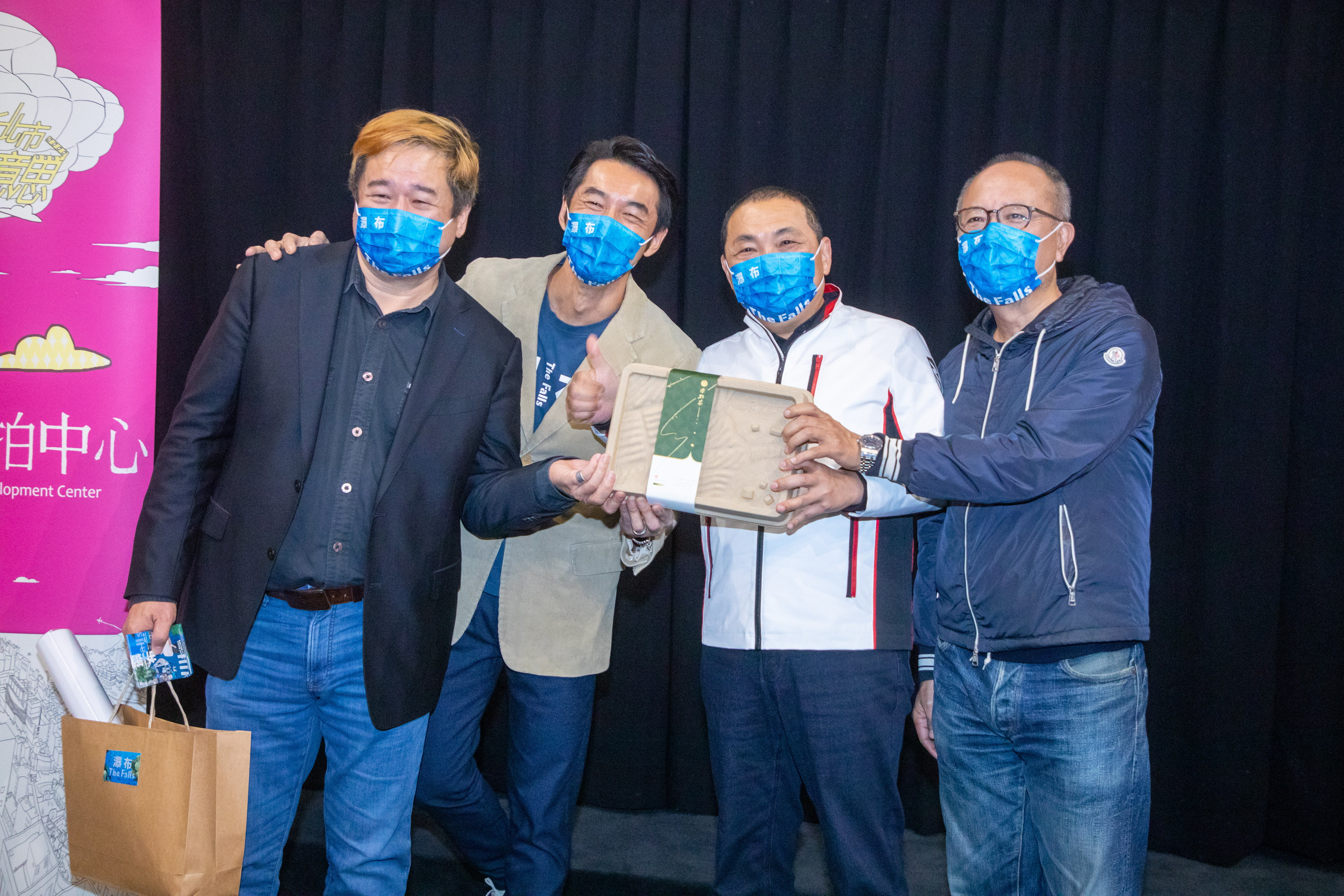 新北今(2)日舉辦《瀑布》映後座談,侯友宜力挺角逐奧斯卡金像獎。