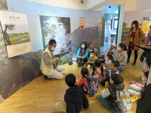 濕地故事館年度特展導覽，大人小孩都適合