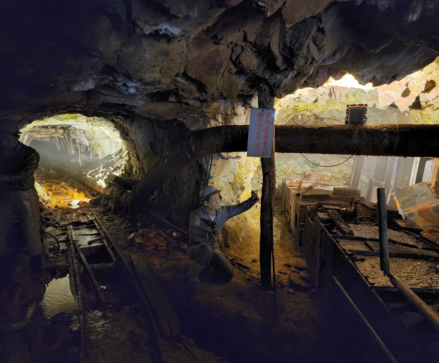 黃金博物館預計於10月完成本山五坑結構補強及修復，讓遊客可安全無虞體驗礦坑。