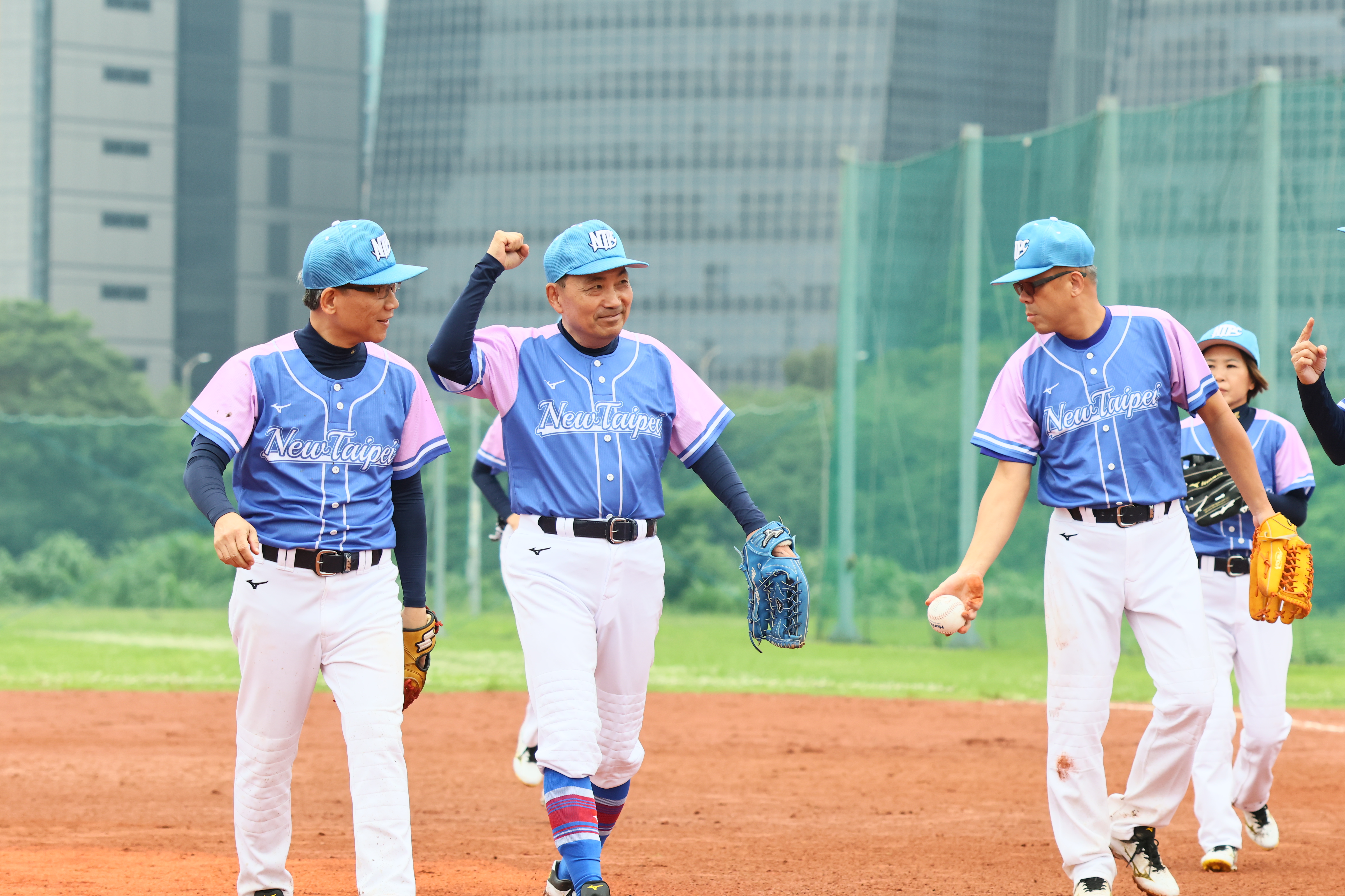 雙北世壯運慢速壘球今(25)日展開雙北大戰第二部曲