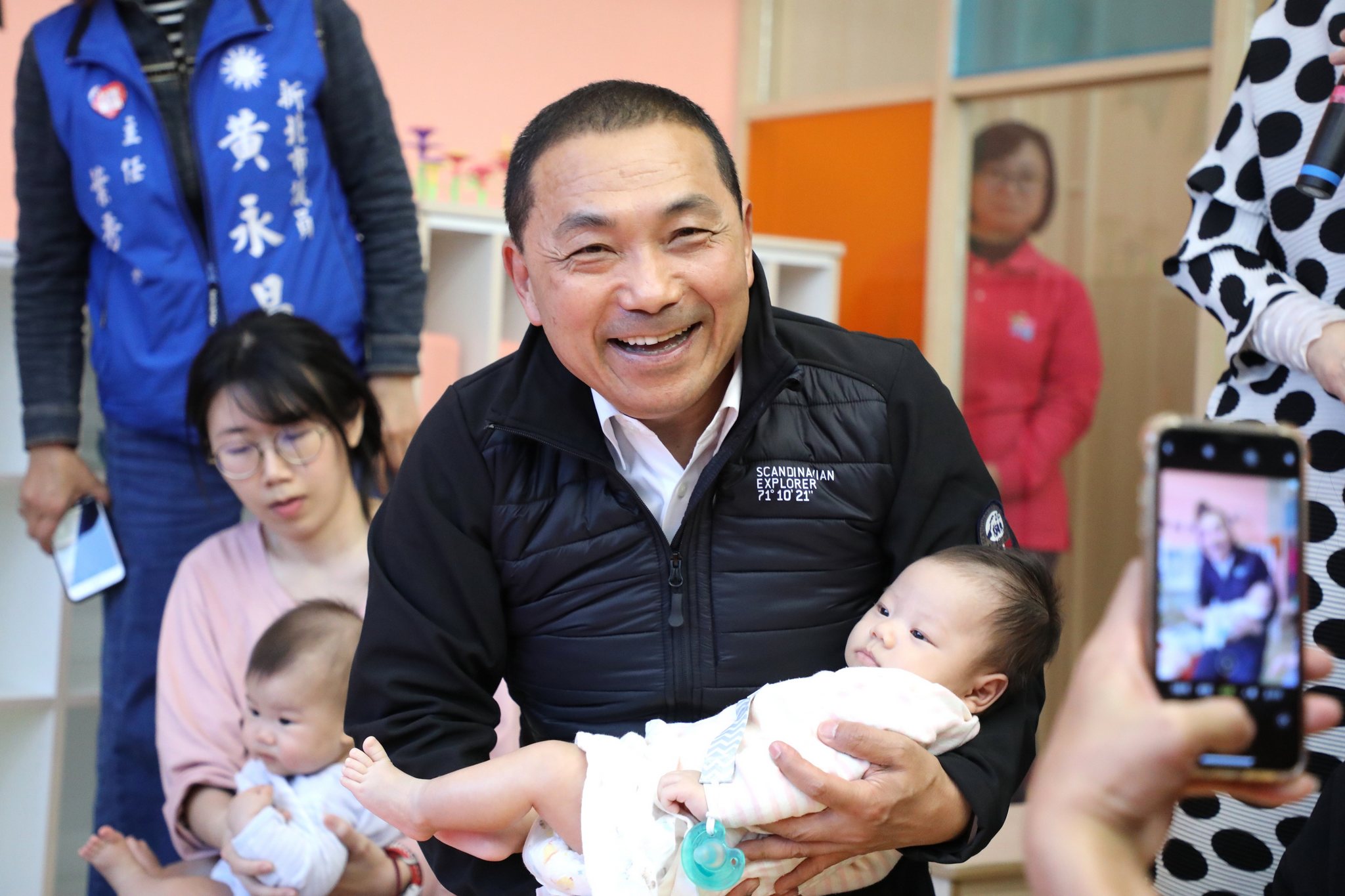 新北市第67-70家公共托育中心聯合開幕，侯友宜市長參觀托育中心