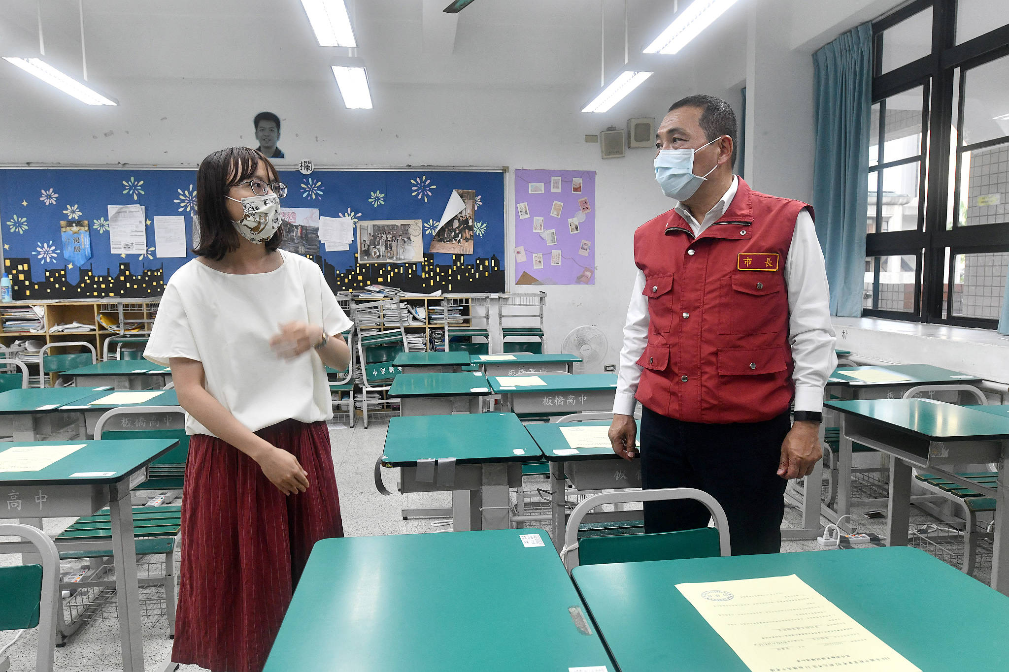 了解考場的防疫準備情形並要求防疫工作務必百分之百落實