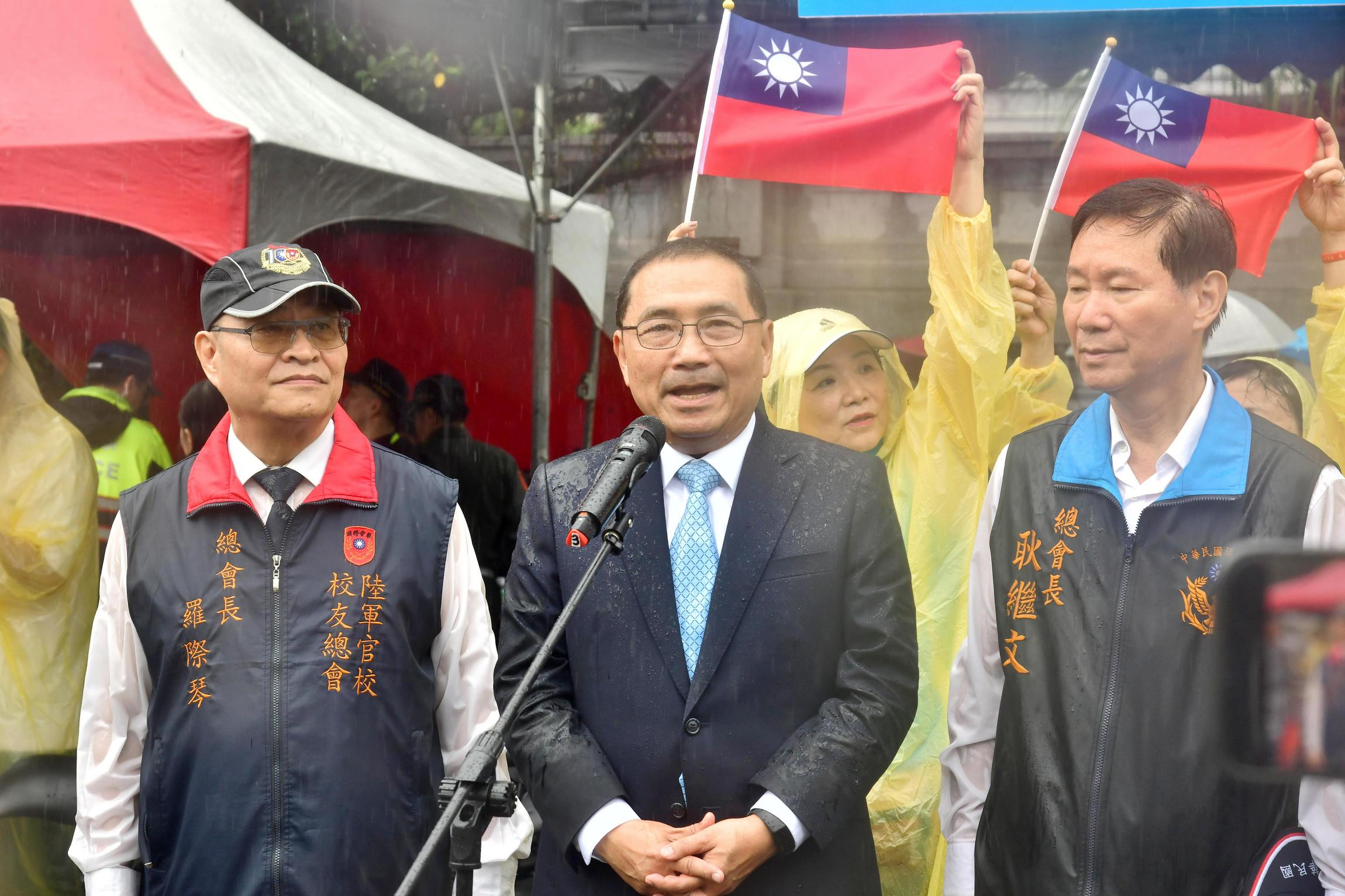 新北市長侯友宜今(2)日參加黃埔軍校百年校慶活動