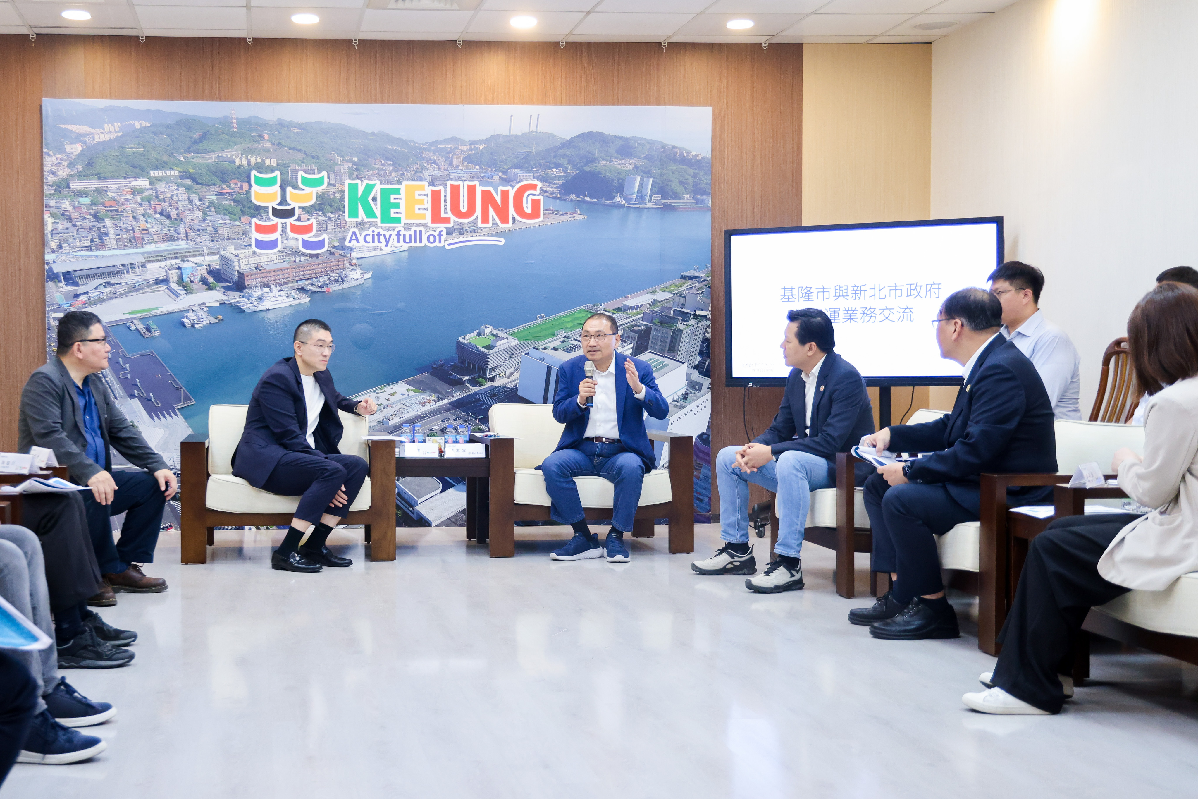 侯友宜今(6)日率市府團隊拜會基隆市長謝國樑。