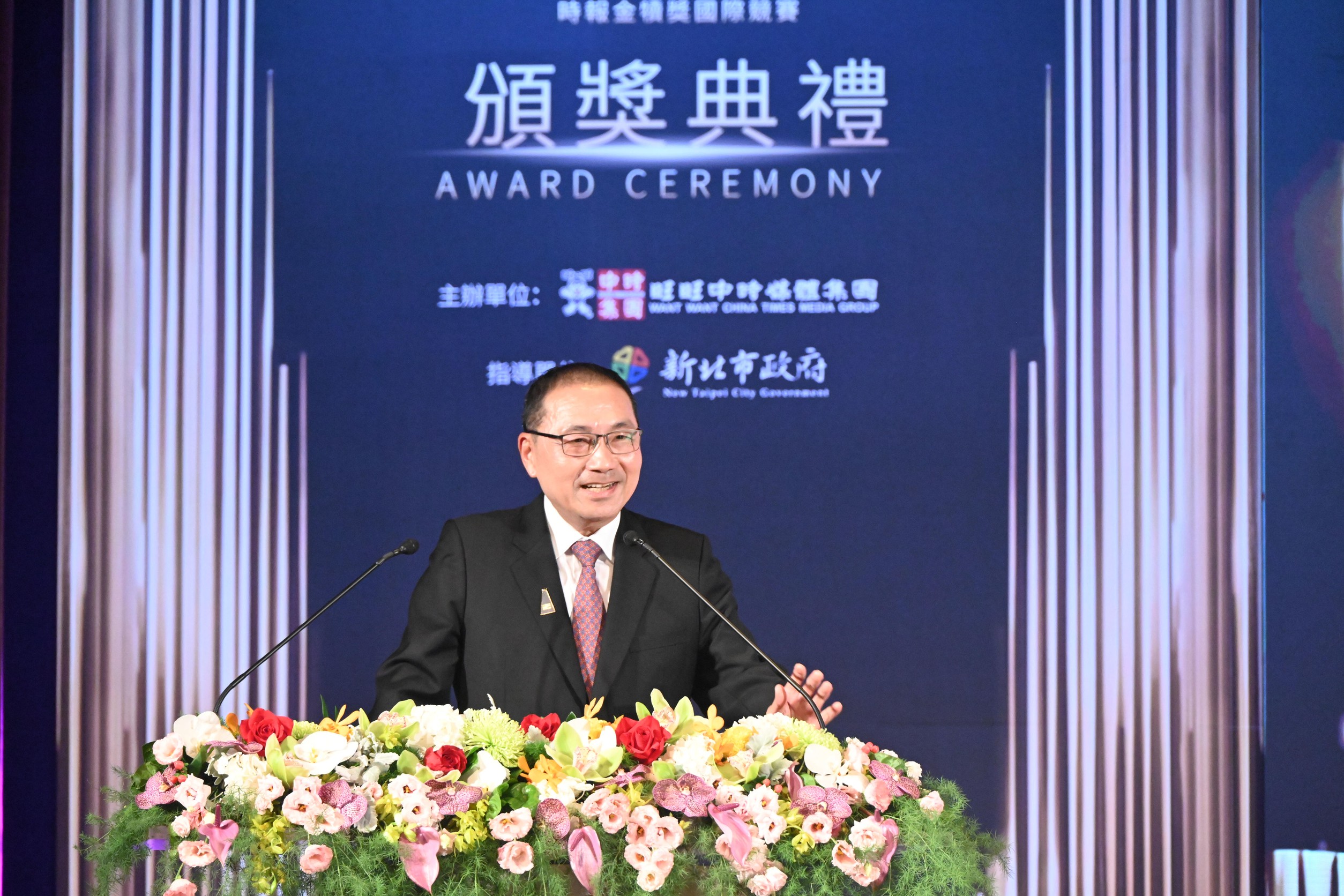 侯友宜表示，新北市也提供各種青年培力管道和創作平台，支持同學們參與多項競賽