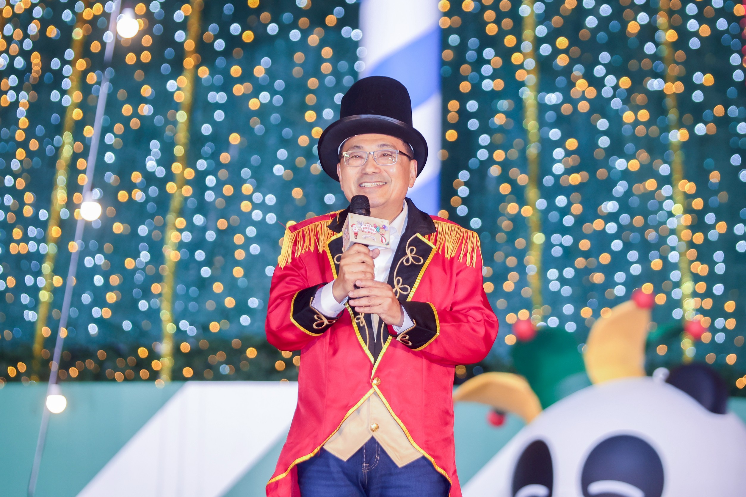 侯友宜表示，新北歡樂耶誕城已成為全球指標性的耶誕盛事，也是新北市的城市品牌。