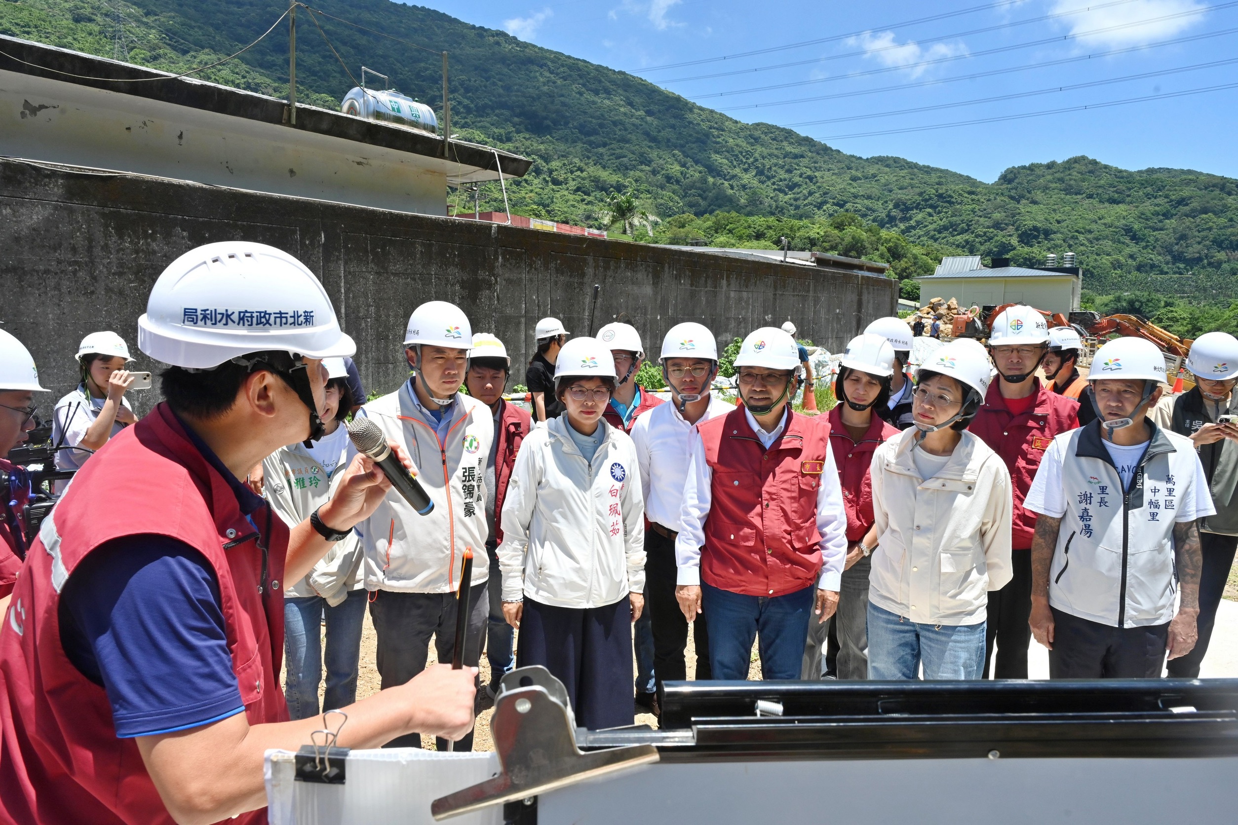 萬里區瑪鋉溪忠福橋至中幅橋護岸改善工程
