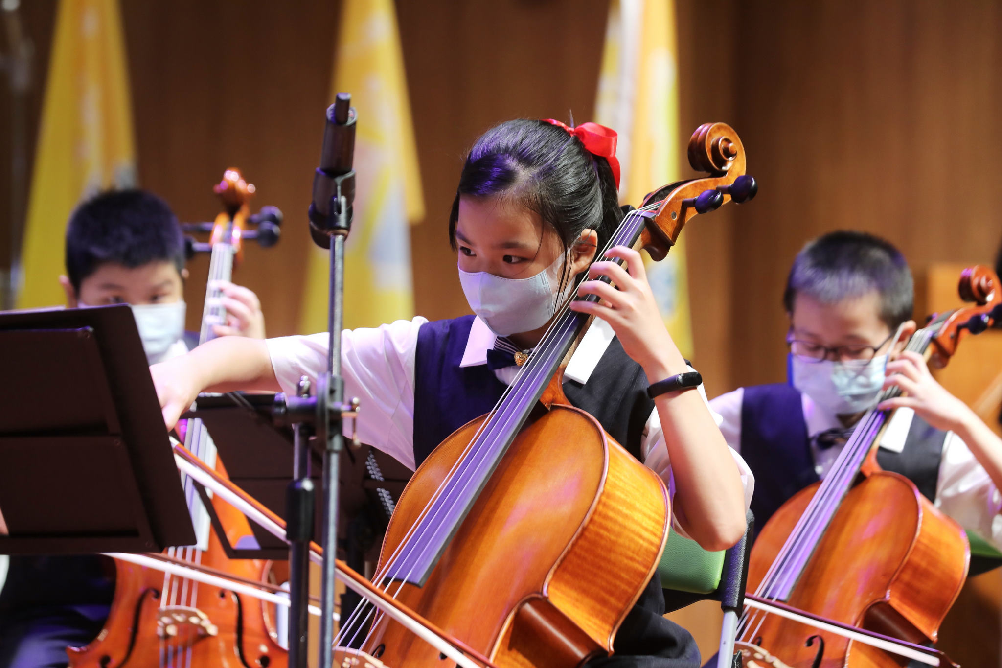 三美校園碧華國小校舍啟用，學生們用美妙音樂聲為啟用典禮揭開序幕