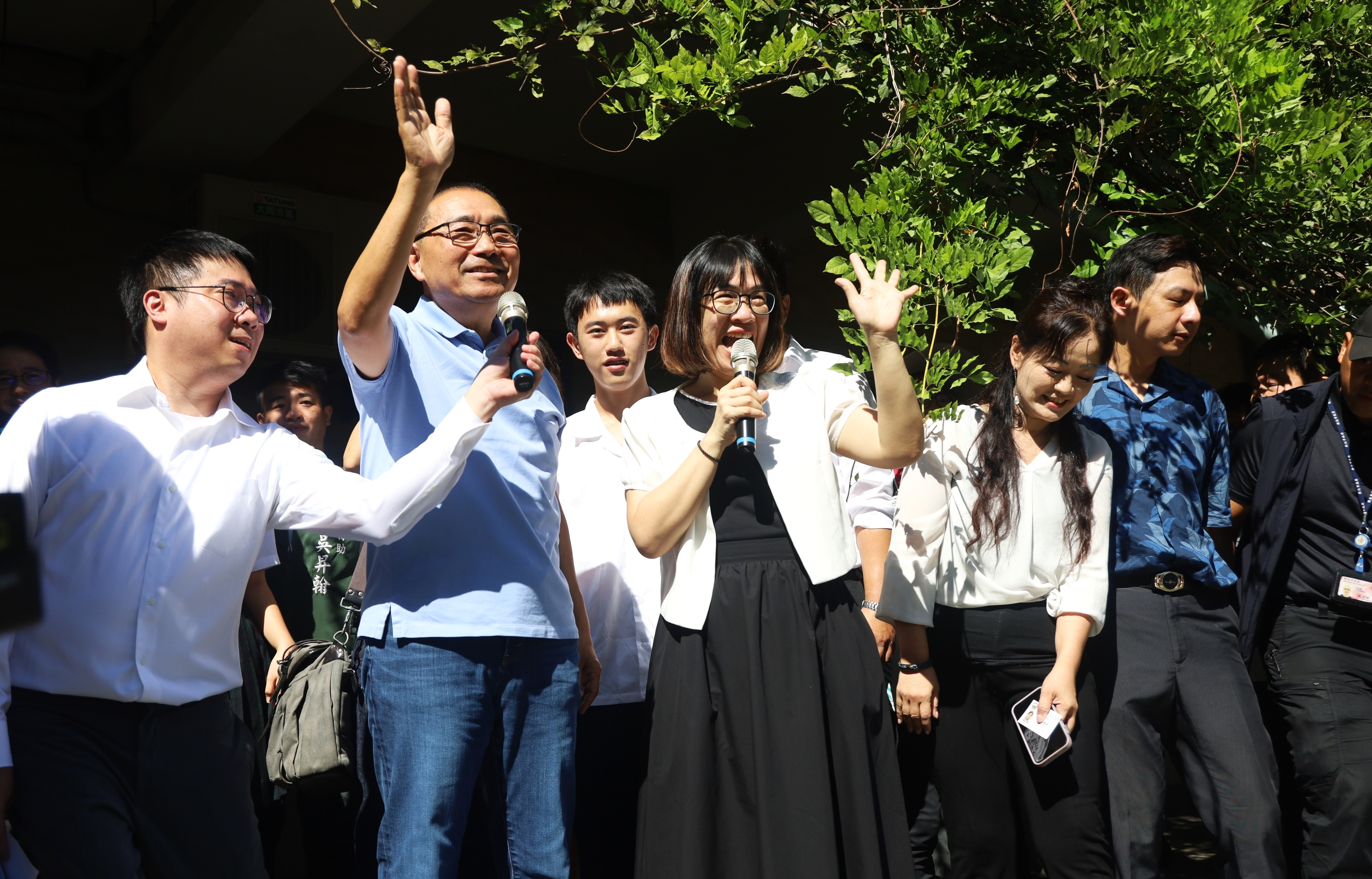 市長參觀校園，學生開心問候市長_0.jpg